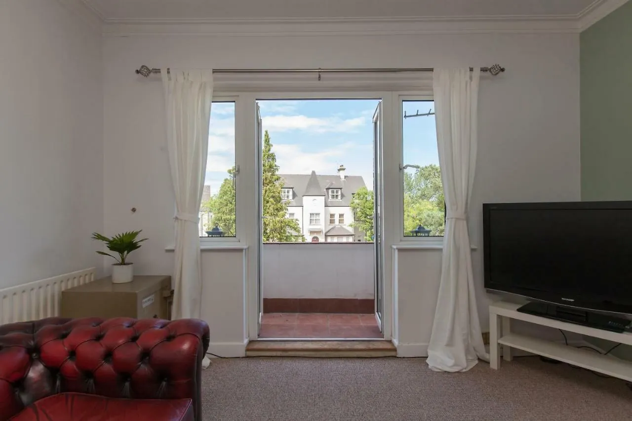 Knockhill Court Hotel Belfast 0*,  United Kingdom